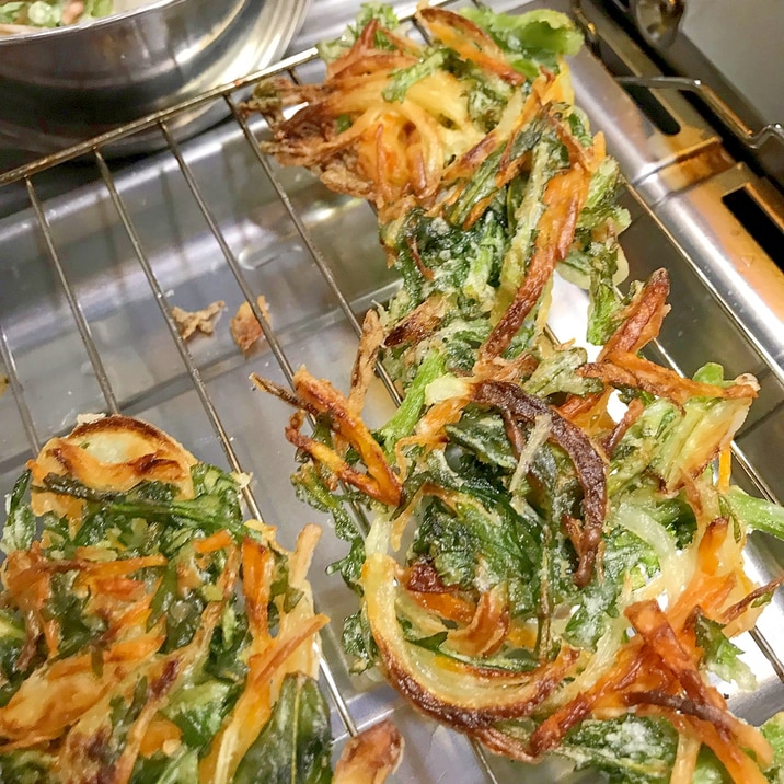 野菜がおいしい！食べ過ぎ注意の野菜かき揚げ